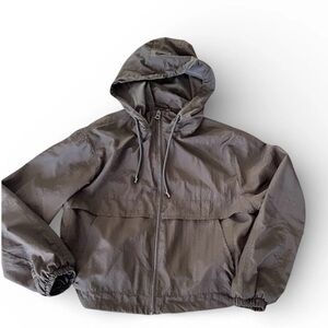 Pull&Bear Women’s Sportswear Jacket Pullover Soft Zipper Size Large Cropped